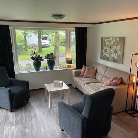 Camping De Pallegarste Chalet 119 Marienberg Eksteriør bilde