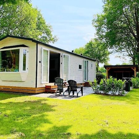 Camping De Pallegarste Chalet 119 Marienberg Eksteriør bilde