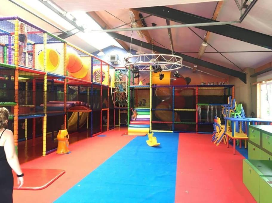 Camping De Pallegarste Chalet 119 Marienberg Eksteriør bilde